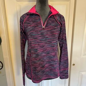 Ideology Pink and Gray Long Sleeve Fitted Gol/ tennis Polo Top. Quarter Zip.